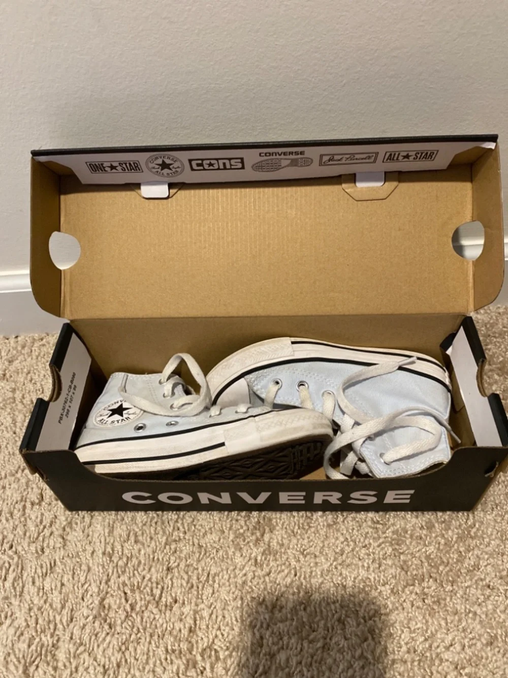 Blue converse size 11 Youth